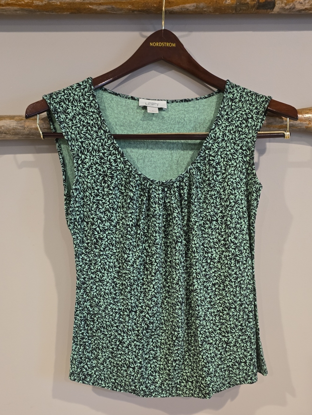 Ann Taylor -LOFT Mint Green and Black Printed Scoop Neck Tank
